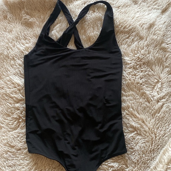 Clyque the Label Jessie Bodysuit Cross Back Black (Medium) - Picture 4 of 5